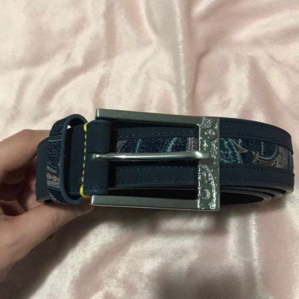 ROBERT GRAHAM Blue Belt with Paisley Print NWT